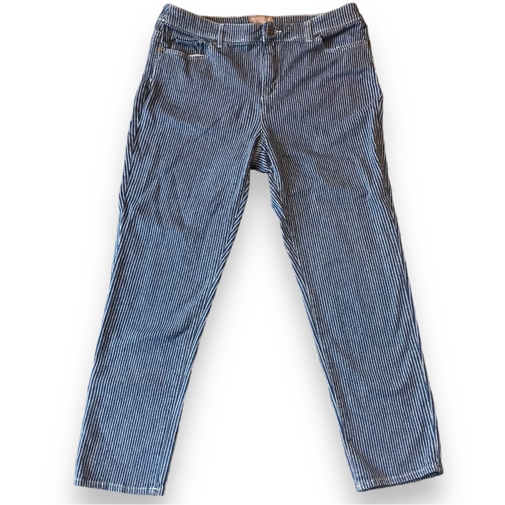 CHICO’S Fabulously Slimming Striped Ankle Jeans - 1.5
